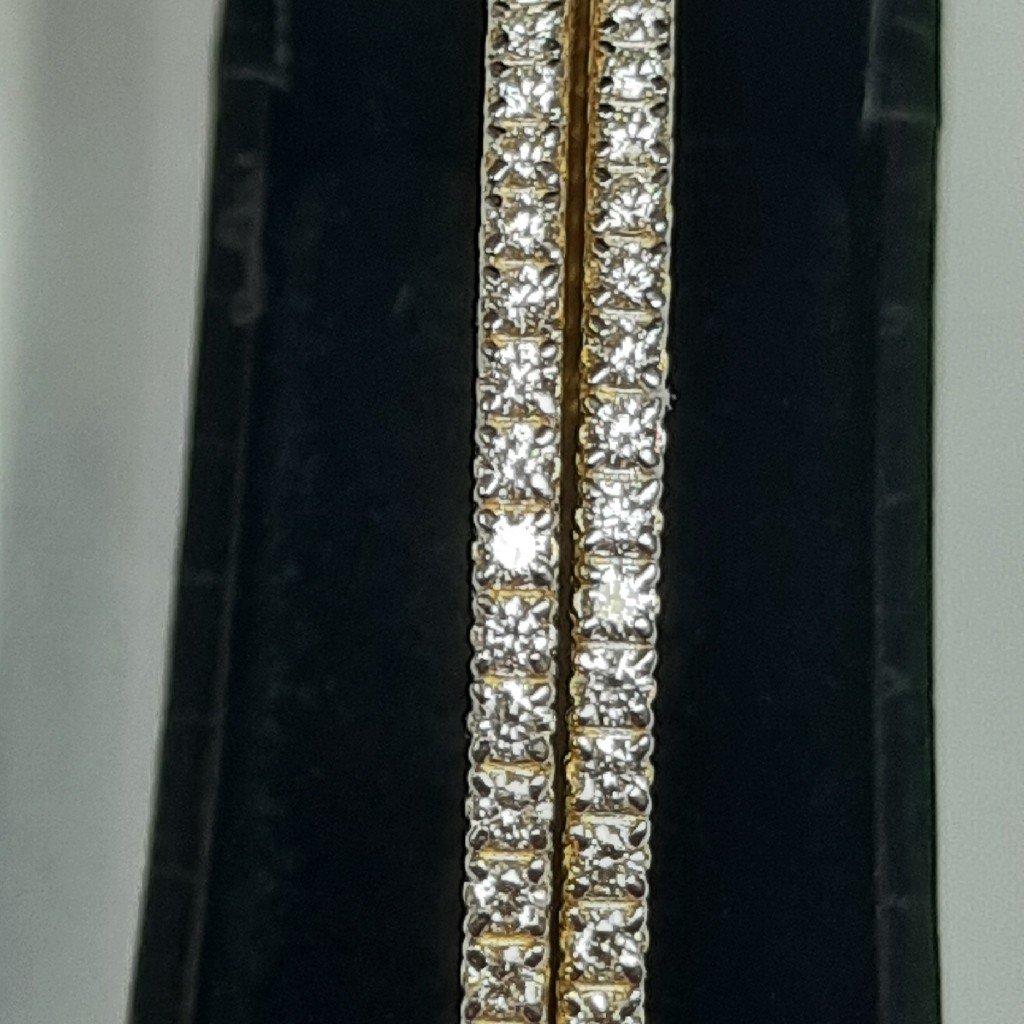 Diamond bangle
