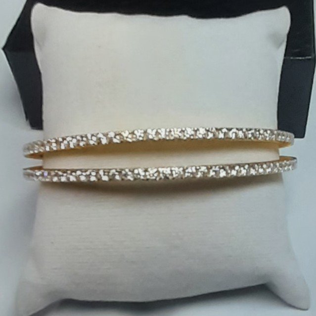 Diamond bangle